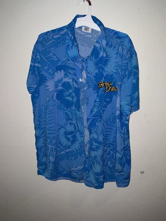 BDA Sports Other - Milwaukee Brewers Hawaiian Shirt Mens M Blue Brew Crew Embroidered Hibiscus S/S